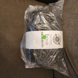 Loops & Threads Indie 87 Yards NIB